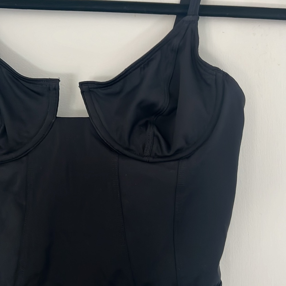 SOLID & STRIPED Black Underwire One-Piece Swimsuit - Picture 2 of 2